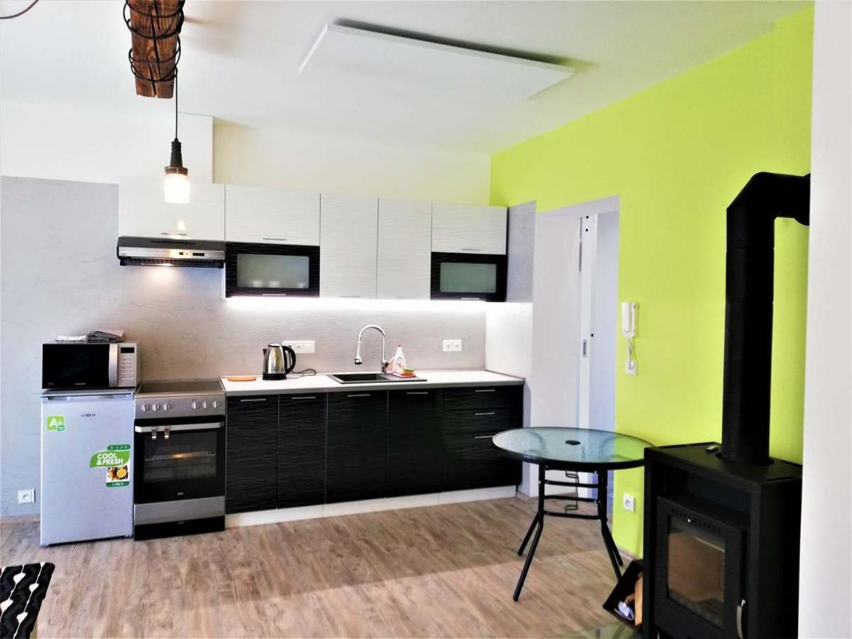 Apartmany Pod Capy, Nasavrky 外观 照片